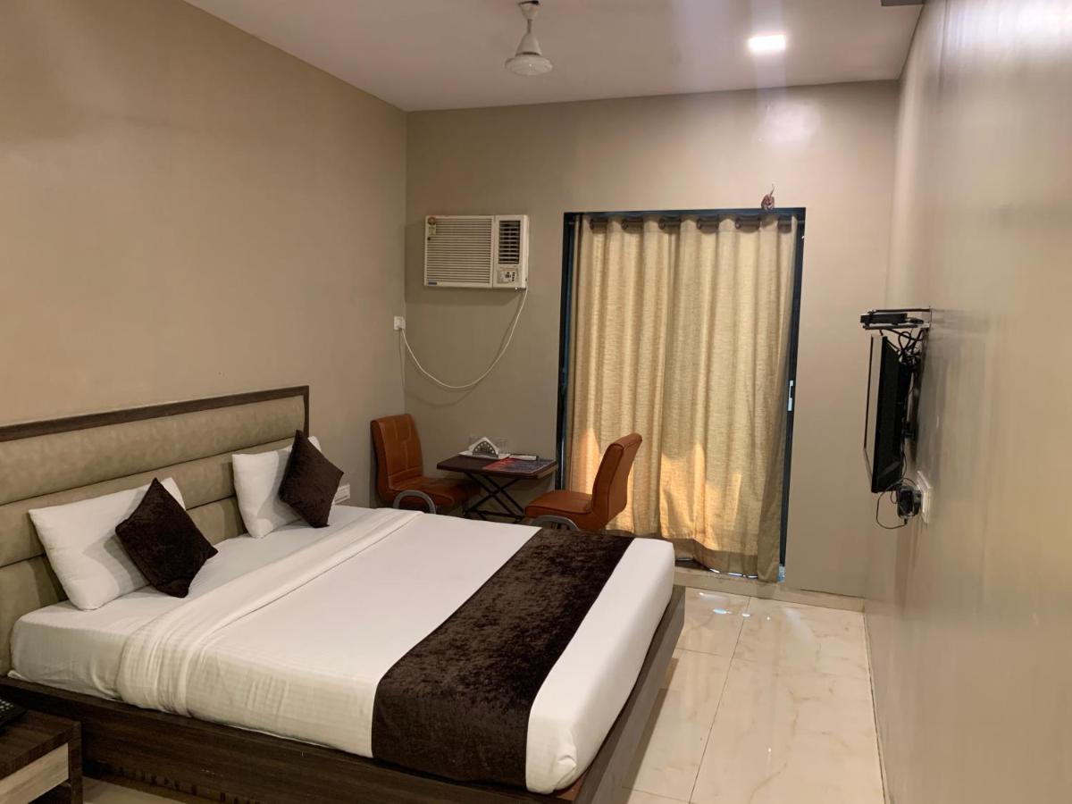 Hotel Merakee - Near Dahisar Mira Road Mumbai מראה חיצוני תמונה